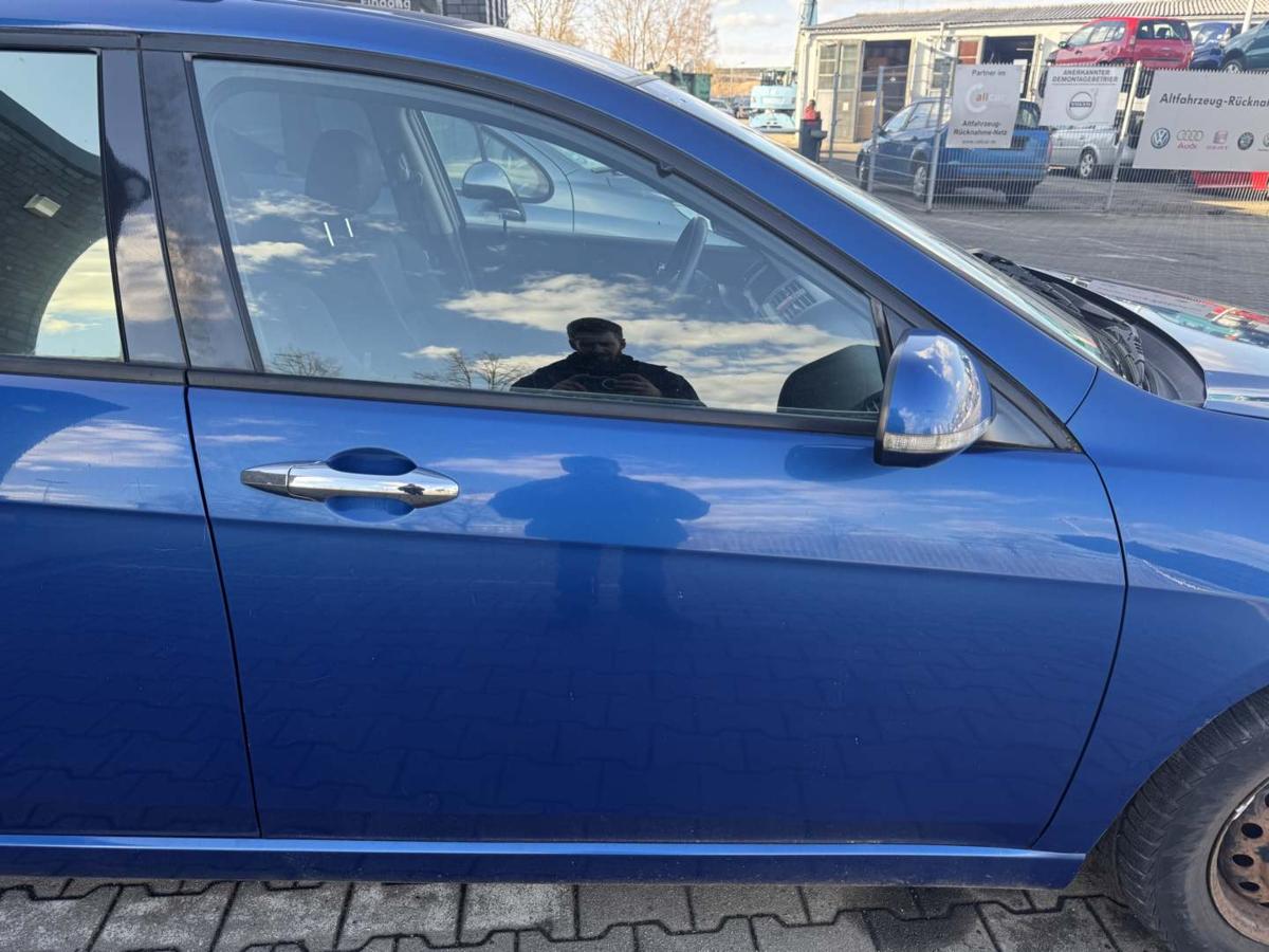 Honda Accord CM1 original T&uuml;r vorn rechts B.507P Arctic Blue Rohbau Bj.2003